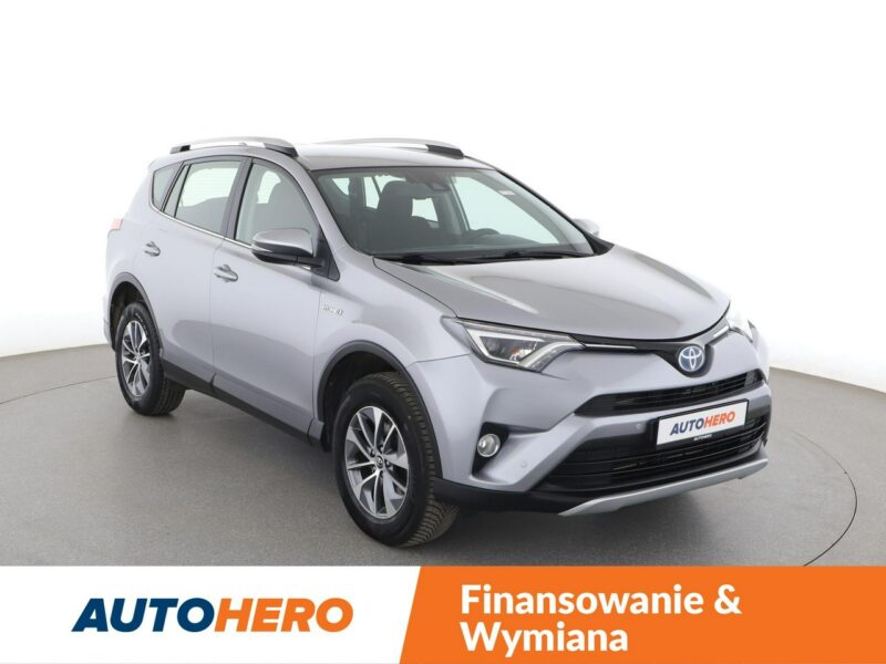 Toyota RAV-4 Dynamic navi kamera BiLED Bluetooth tempomat IV (2012-)