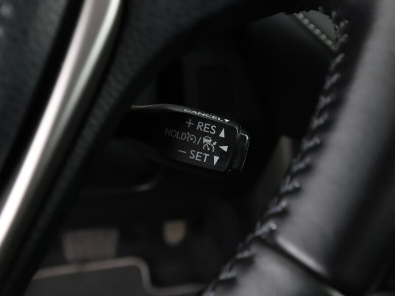 Toyota RAV-4 Dynamic navi kamera BiLED Bluetooth tempomat IV (2012-)
