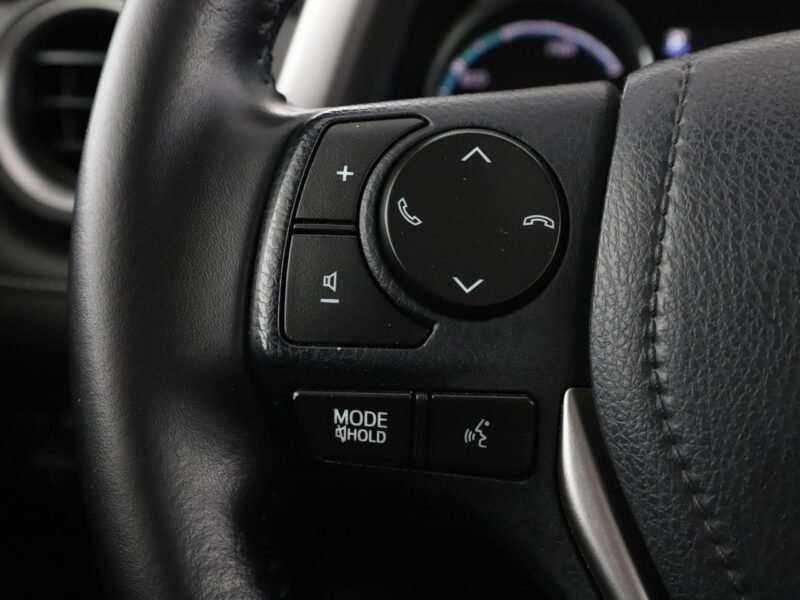 Toyota RAV-4 Dynamic navi kamera BiLED Bluetooth tempomat IV (2012-)