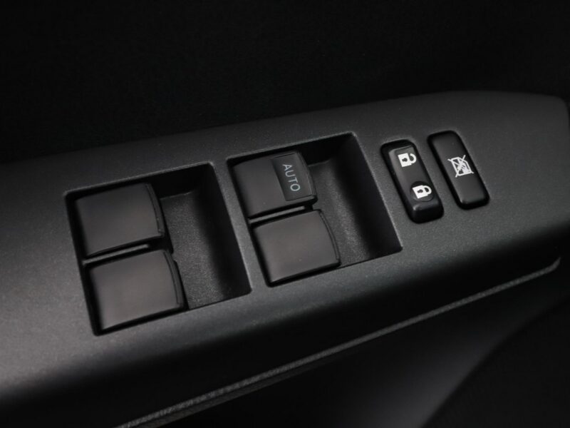 Toyota RAV-4 Dynamic navi kamera BiLED Bluetooth tempomat IV (2012-)