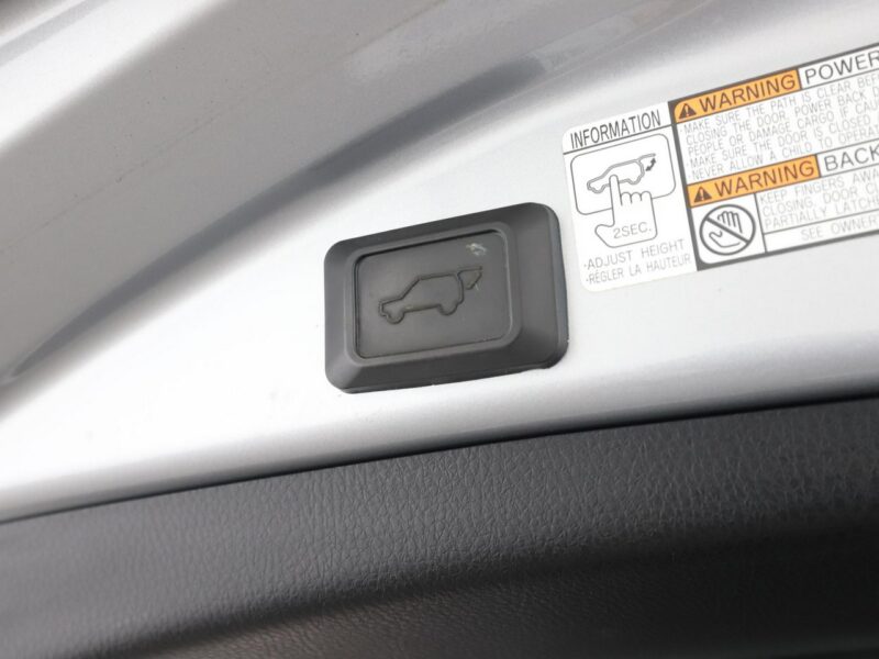 Toyota RAV-4 Dynamic navi kamera BiLED Bluetooth tempomat IV (2012-)