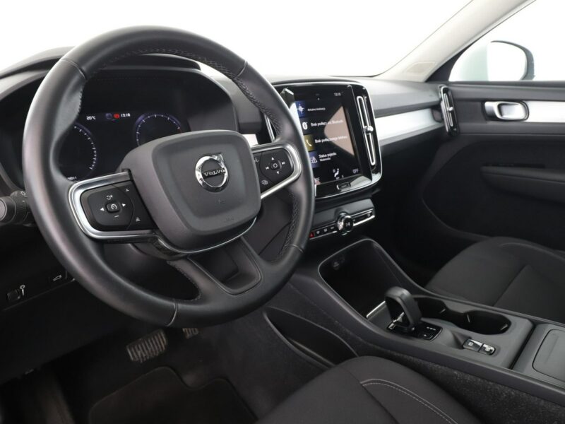 Volvo XC 40 GRATIS! Pakiet Serwisowy o wartości 700 zł!