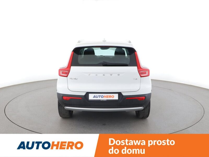 Volvo XC 40 GRATIS! Pakiet Serwisowy o wartości 700 zł!