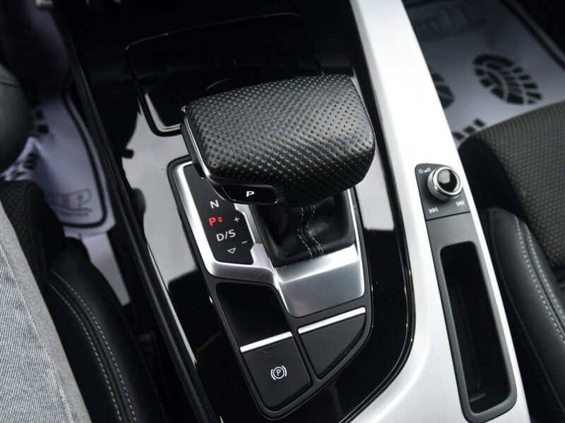 Audi A4 2.0tdi DUDKI11 S-Line.Navi.Kam.Cof.Klimatr 2 str.Ledy.okazja.GWARANCJA B9 (2015-)