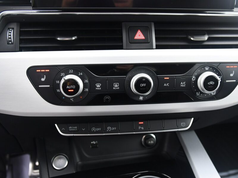 Audi A4 2.0tdi DUDKI11 S-Line.Navi.Kam.Cof.Klimatr 2 str.Ledy.okazja.GWARANCJA B9 (2015-)
