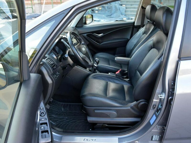 Hyundai ix20 1.6(125KM) Skóry Navi Kamera Premium Ledy Panorama