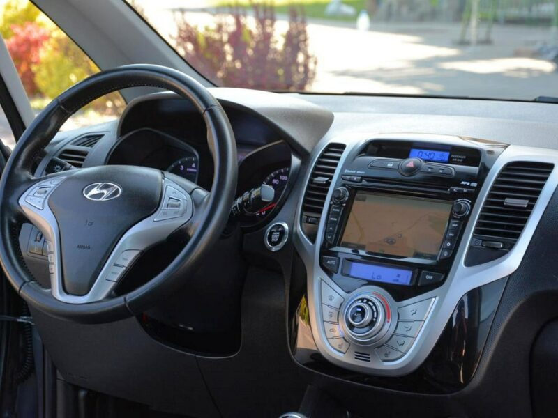 Hyundai ix20 1.6(125KM) Skóry Navi Kamera Premium Ledy Panorama