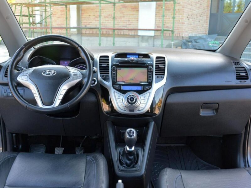 Hyundai ix20 1.6(125KM) Skóry Navi Kamera Premium Ledy Panorama