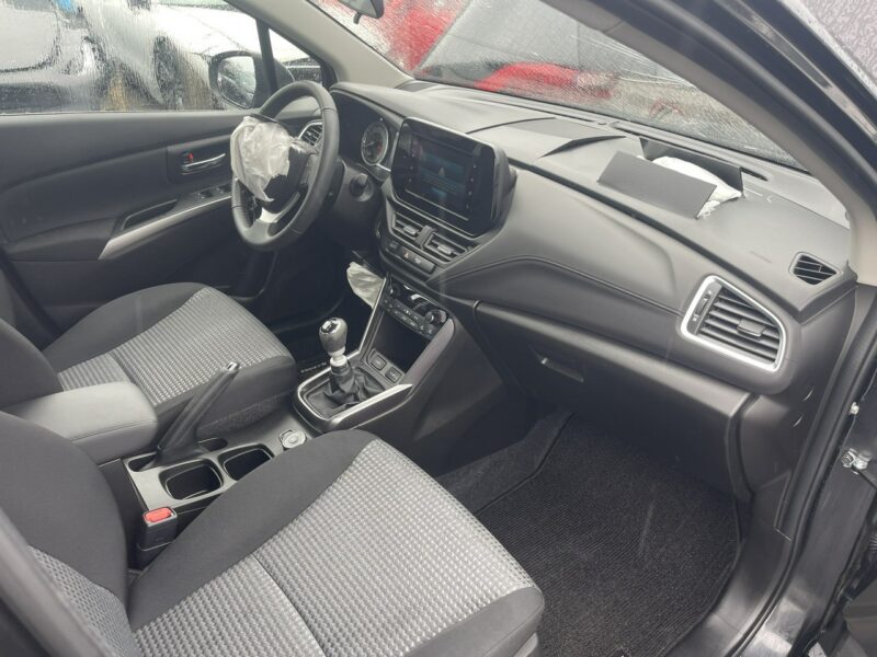 Suzuki SX4 S-Cross Hybryda SHVS Klimatyzacja Kamera 4x4