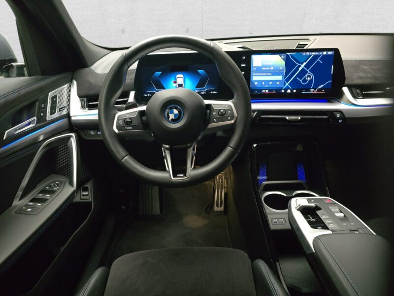 BMW iX2