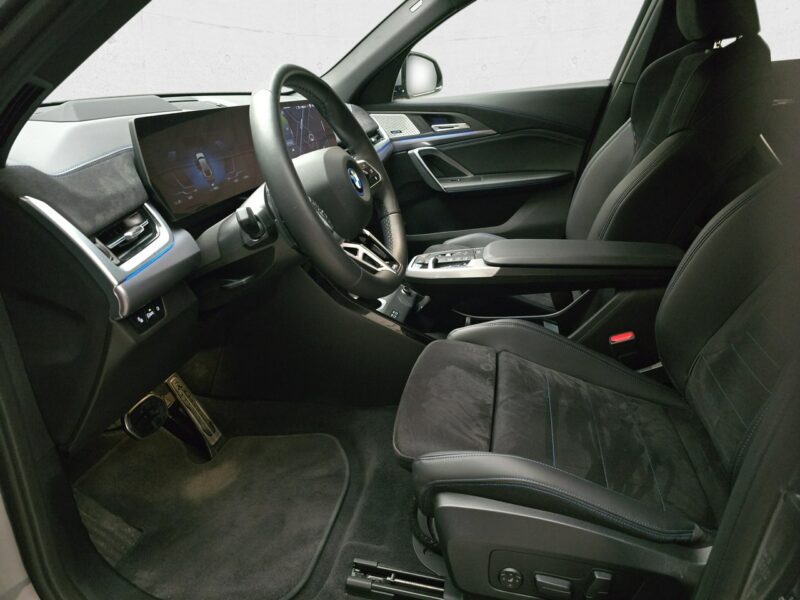 BMW iX2