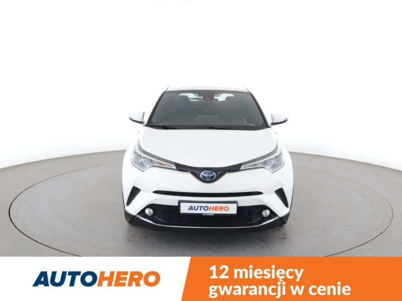 Toyota C-HR navi kamera tempomat Bluetooth