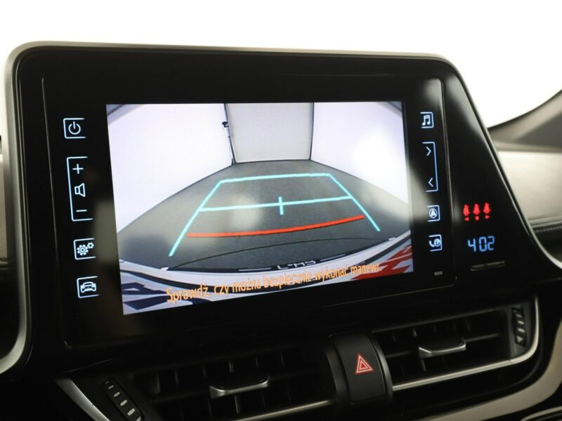 Toyota C-HR navi kamera tempomat Bluetooth