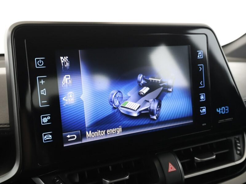 Toyota C-HR navi kamera tempomat Bluetooth