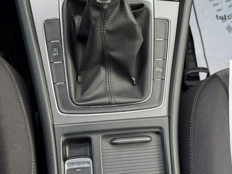 Volkswagen Golf Salon Polska, Gwarancja 12 miesięcy VII (2012-)