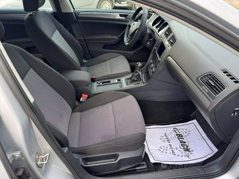 Volkswagen Golf Salon Polska, Gwarancja 12 miesięcy VII (2012-)
