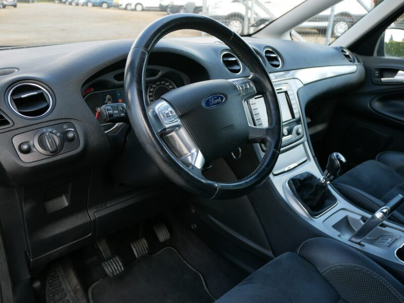 Ford S-Max 2.0TDCI 140KM Titanium -7 Osób -7 Fot -Skóra -Ekrany DVD -Grzane fotel I (2006-2015)