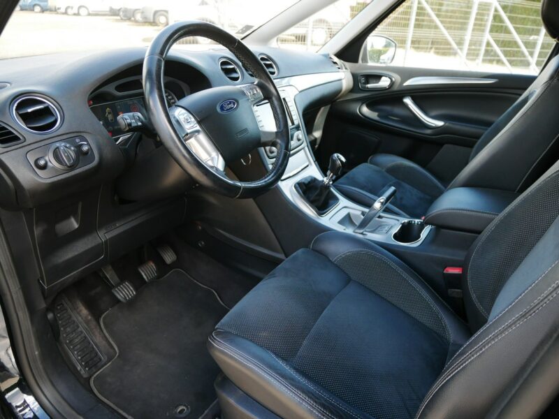 Ford S-Max 2.0TDCI 140KM Titanium -7 Osób -7 Fot -Skóra -Ekrany DVD -Grzane fotel I (2006-2015)