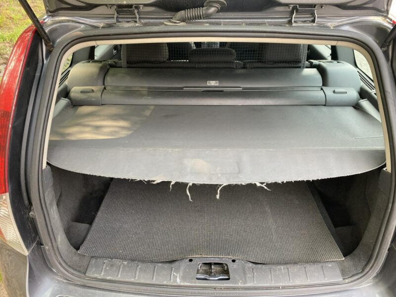 Volvo V50 1,8 mocna benzyna,CLIMAtronic, hak, podgrz. fotele, lusterko fotochrom I (2004-2007)