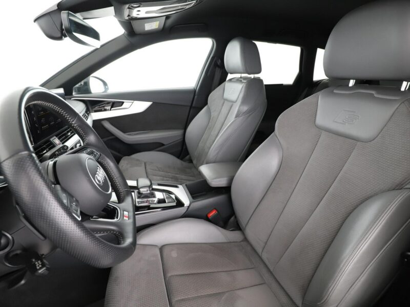 Audi A4 S-tronic quattro S-Line navi grzane fotele ACC LED kamera alcantara B9 (2015-)