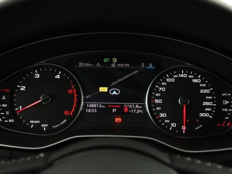 Audi A4 S-tronic quattro S-Line navi grzane fotele ACC LED kamera alcantara B9 (2015-)