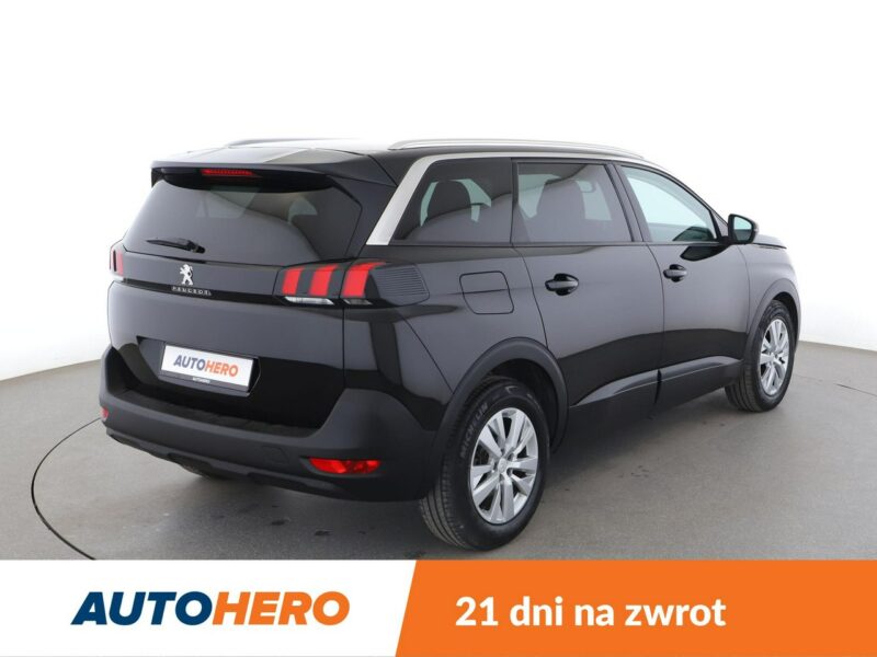 Peugeot 5008 Active Business automat 7-osob. PDC tempomat klima-auto Bluetooth II (2017-)