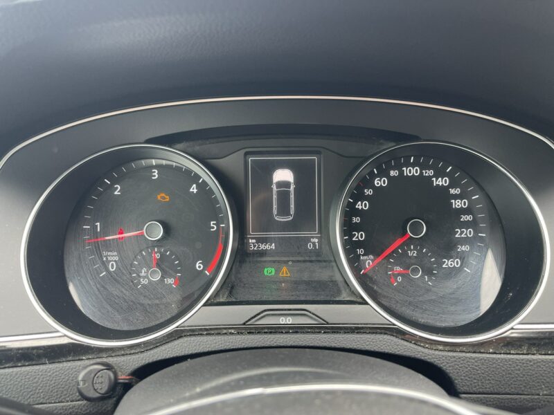 Volkswagen Passat Climatronic Comfortline B8 (2014-2023)
