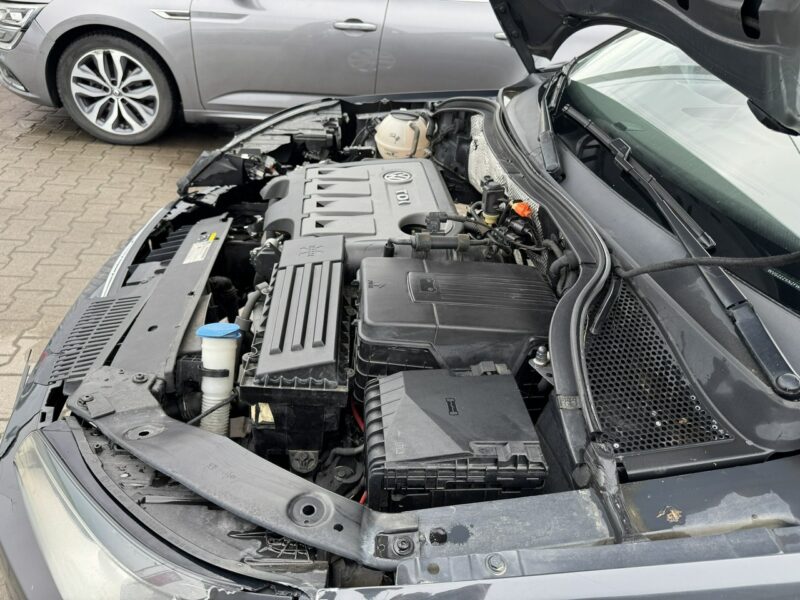 Volkswagen Tiguan Podgrzewanie Klimatyzacja Czujniki parkowania I (2007-2016)