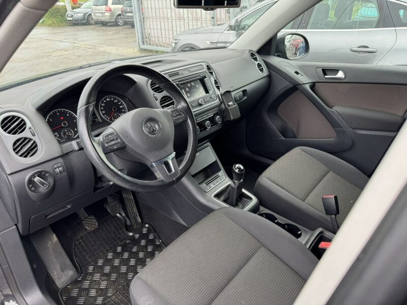 Volkswagen Tiguan Podgrzewanie Klimatyzacja Czujniki parkowania I (2007-2016)