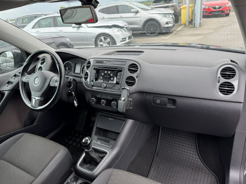 Volkswagen Tiguan Podgrzewanie Klimatyzacja Czujniki parkowania I (2007-2016)