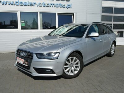 Audi A4 2.0 TDI LIFT Serwis NAVI Bluetooth B8 (2007-2015)