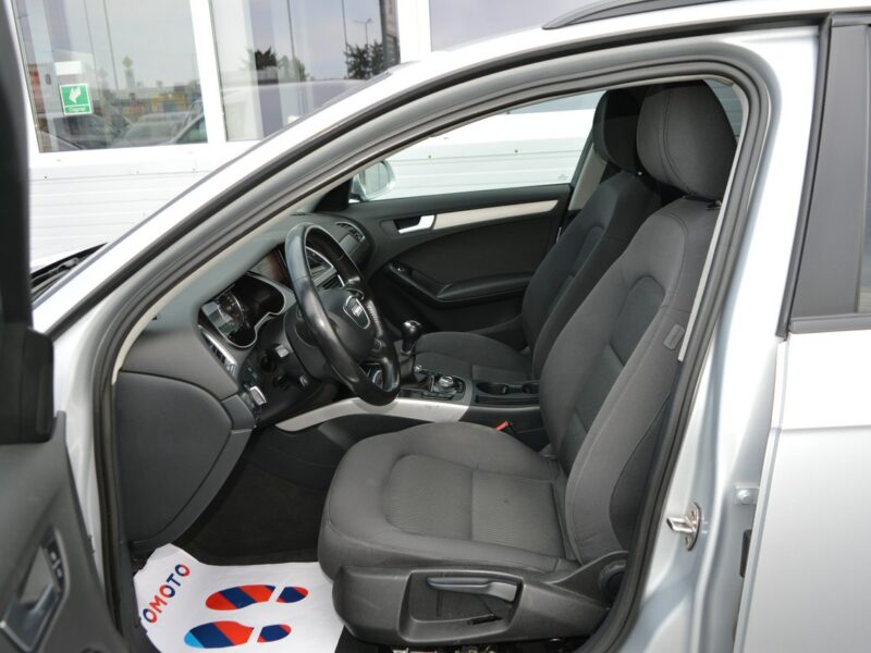 Audi A4 2.0 TDI LIFT Serwis NAVI Bluetooth B8 (2007-2015)