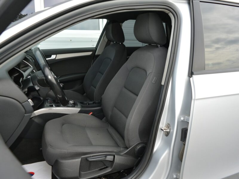 Audi A4 2.0 TDI LIFT Serwis NAVI Bluetooth B8 (2007-2015)