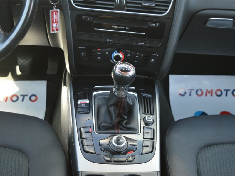 Audi A4 2.0 TDI LIFT Serwis NAVI Bluetooth B8 (2007-2015)
