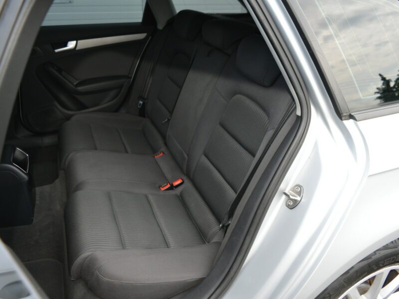 Audi A4 2.0 TDI LIFT Serwis NAVI Bluetooth B8 (2007-2015)