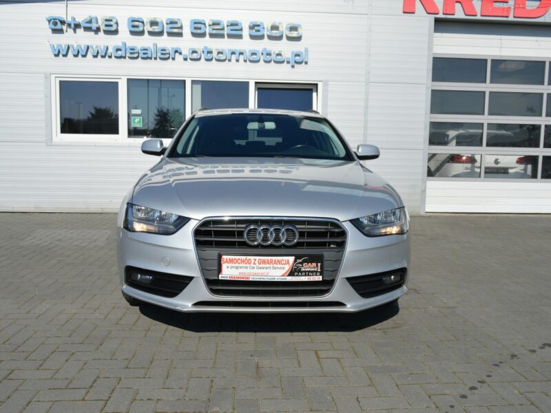 Audi A4 2.0 TDI LIFT Serwis NAVI Bluetooth B8 (2007-2015)