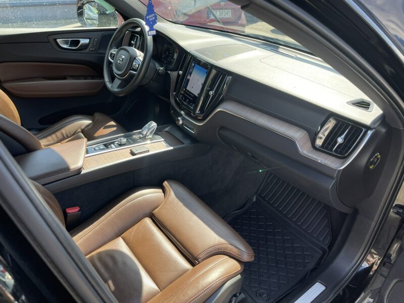 Volvo XC 60 Inscription B4 AWD Salon Polska II (2017-)