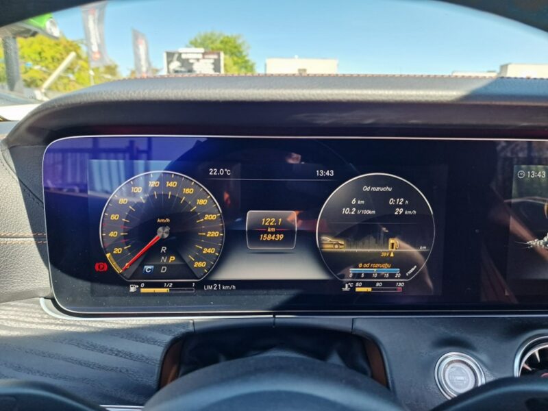 Mercedes E 220 2.2 CDI 194 KM, 4-Matic, Kamery 360, Automat, Full LED, Panorama, Alu W213 (2016-)