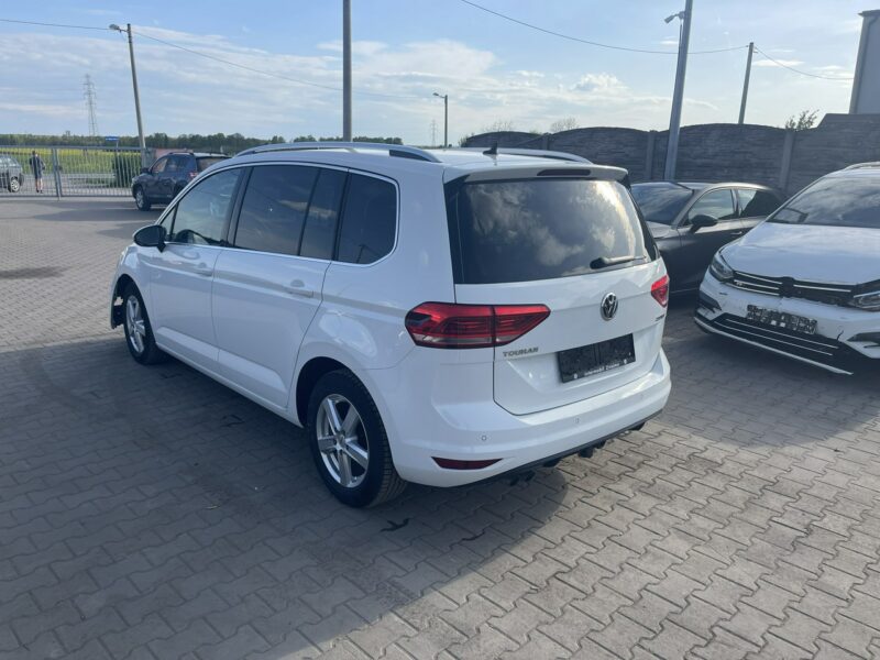 Volkswagen Touran DSG Klimatronik Podgrzewanie 7 osobowy III (2015-)