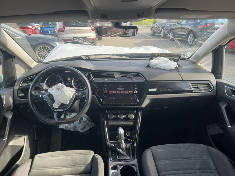 Volkswagen Touran DSG Klimatronik Podgrzewanie 7 osobowy III (2015-)