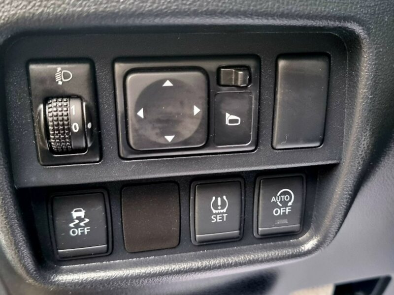 Nissan Juke Pisemna Gwarancja 12 miesięcy I (2010-2019)