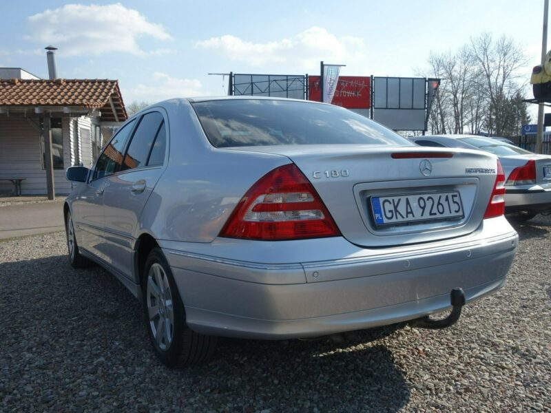Mercedes C 180 Mercedes C180 1.8 benzyna kompresor 143km automat wersja Avantgarde W203 (2000-2007)