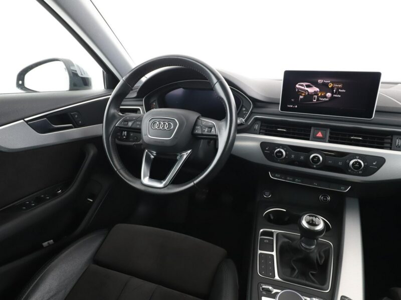 Audi A4 Xenon navi skóra/alcantara szyberdach virtual cocpit B9 (2015-)