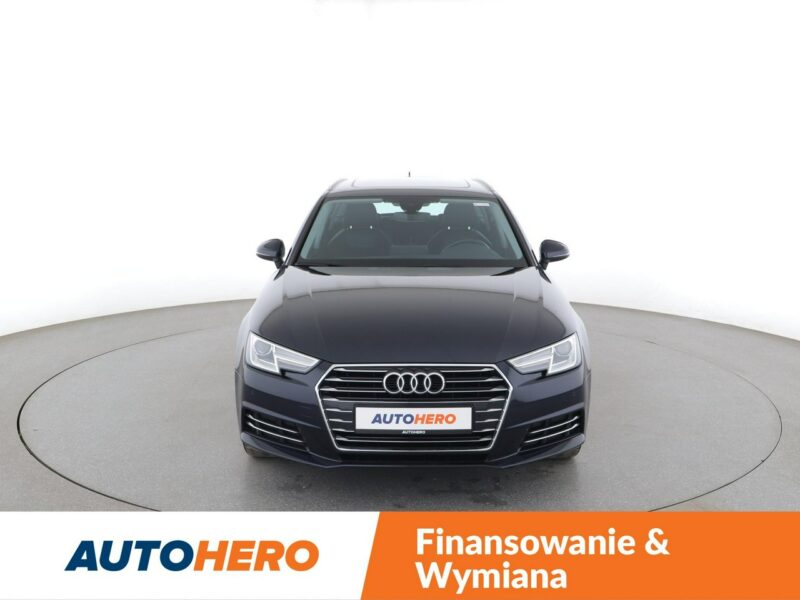 Audi A4 Xenon navi skóra/alcantara szyberdach virtual cocpit B9 (2015-)