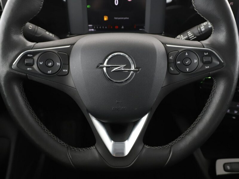 Opel Mokka niski przebieg kamera grzane fotele tempomat Bluetooth LED II (2020-)