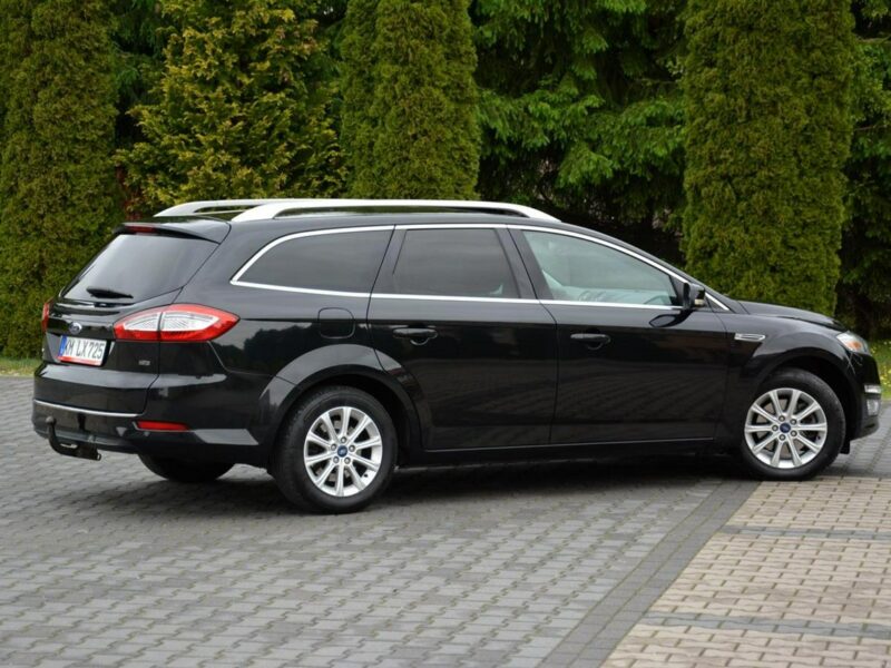 Ford Mondeo Titanium Ledy BLIS Keyless go Navi Convers 2xParkt Relingi Aso Ford Mk4 (2007-2014)