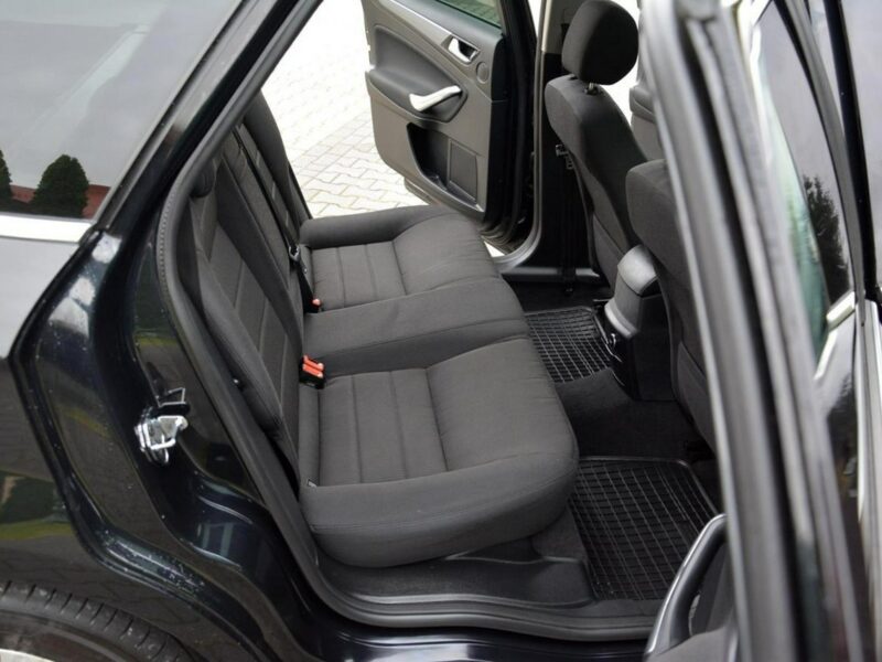 Ford Mondeo Titanium Ledy BLIS Keyless go Navi Convers 2xParkt Relingi Aso Ford Mk4 (2007-2014)