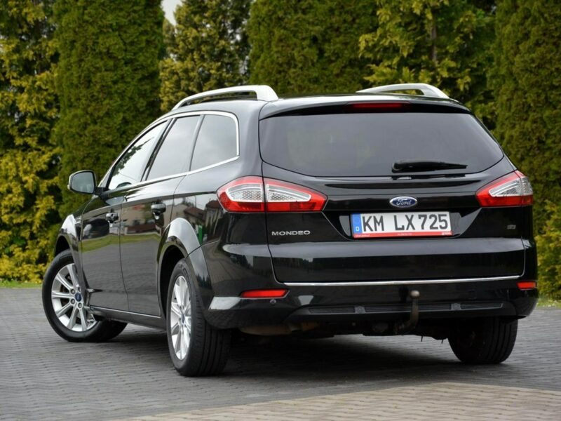 Ford Mondeo Titanium Ledy BLIS Keyless go Navi Convers 2xParkt Relingi Aso Ford Mk4 (2007-2014)