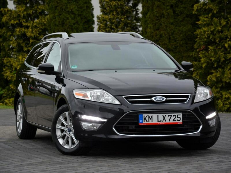 Ford Mondeo Titanium Ledy BLIS Keyless go Navi Convers 2xParkt Relingi Aso Ford Mk4 (2007-2014)