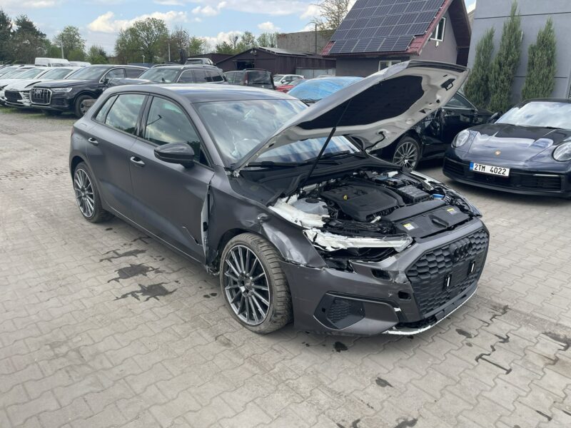 Audi A3 Sport Automat 150KM 8Y